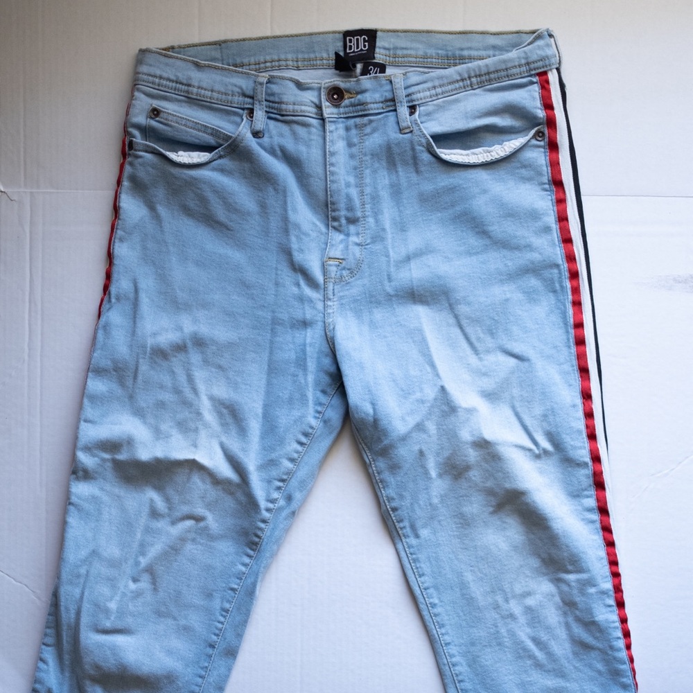 BDG Jeans w/ retro color-stripe (34)